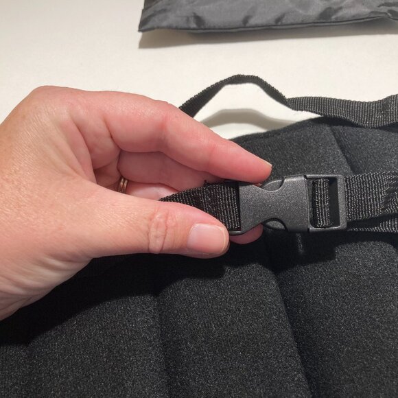 Sleepy Ride - Airplane Footrest (made with Premium Memory Foam) - Picture 5 of 7